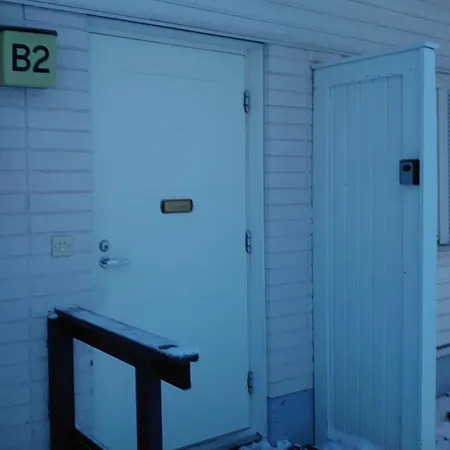 Terracehouse With Sauna And Private Backyard *