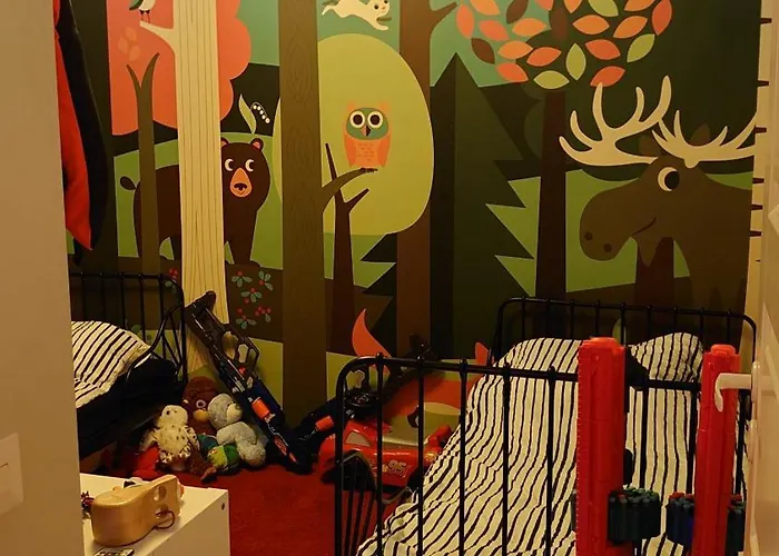 شقة Terracehouse With Sauna And Private Backyard